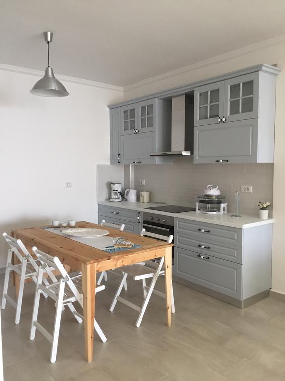Aneta'S Beach House Vlore Bilik gambar