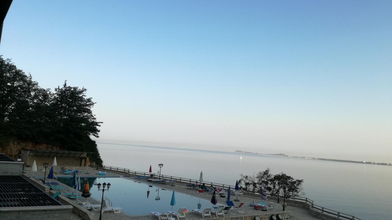 Aneta'S Beach House Vlore Luaran gambar