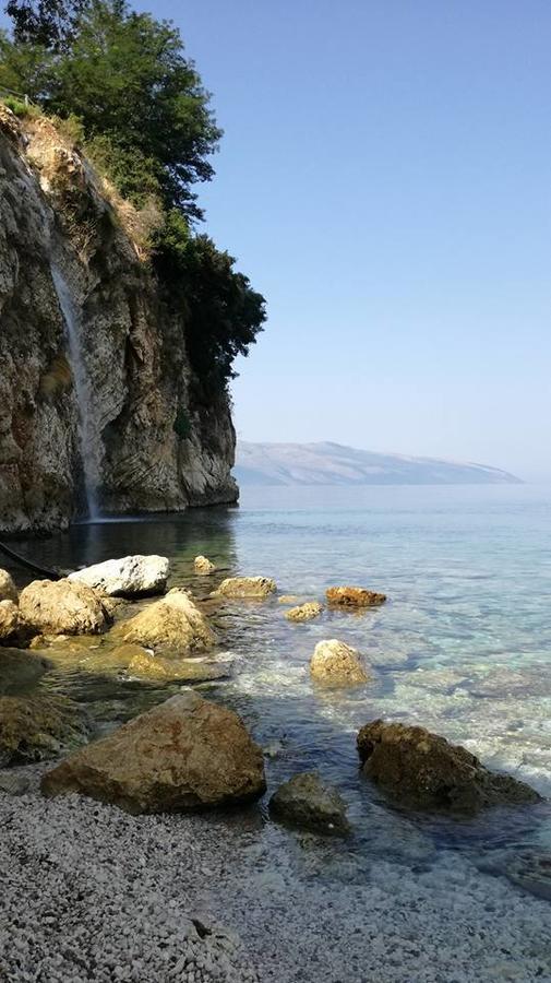 Aneta'S Beach House Vlore Luaran gambar