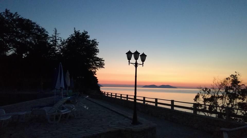 Aneta'S Beach House Vlore Luaran gambar